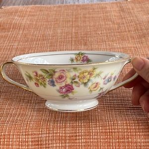 VTG Footed Bouillon Cup